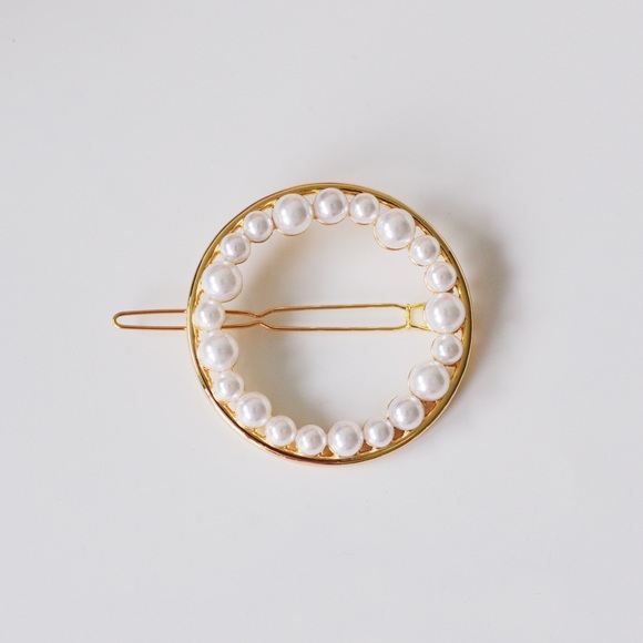 2 Pieces - Faux Pearl Embellished Circle Hair Pin - Picture 7 of 8